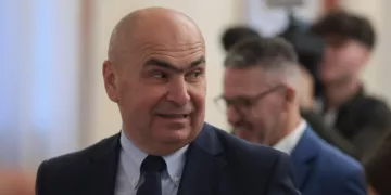 Şedinţa Consiliului Naţional al PNL prin care se desemnează candidatul partidului pentru alegerile prezidențiale, la Palatul Parlamentului din București, 15 septembrie 2024. Inquam Photos / George Călin