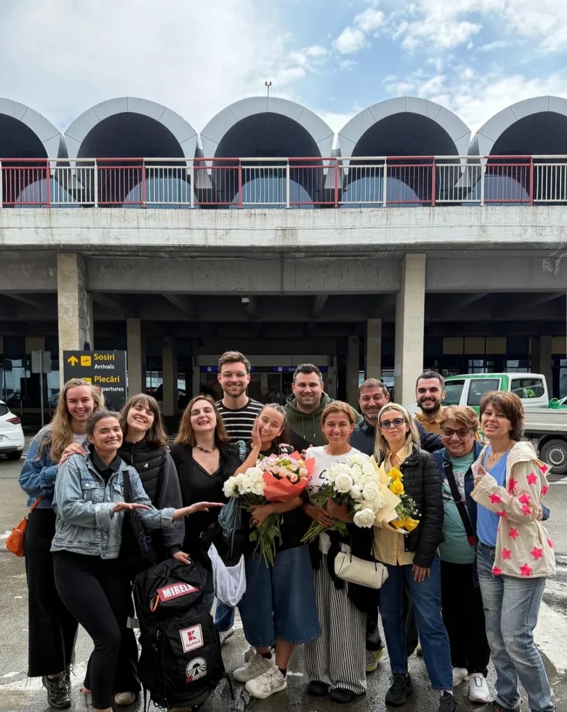 Mirela Retegan a cumpărat jucării Labubu cu premiul de la amuletă pentru colegi